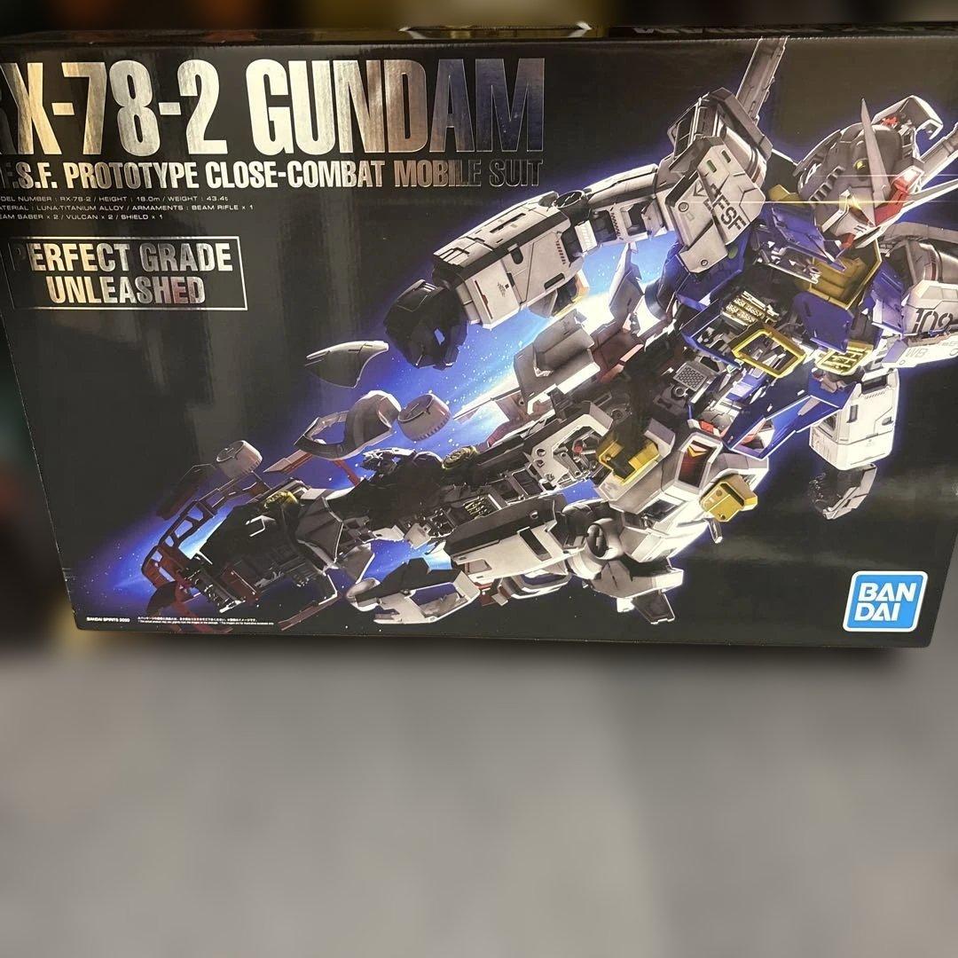 PG UNLEASHED 1/60 RX-78-2 ガンダム プラモデル PG UNLEASHED 1/60 RX-78-2 ガンダム」が本日発売！ - HOBBY Watch