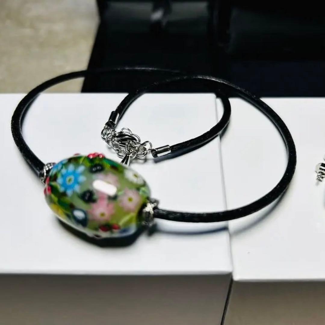 完売品】ジブリ美術館 とんぼ玉 トトロ ネックレス(横) - メルカリ