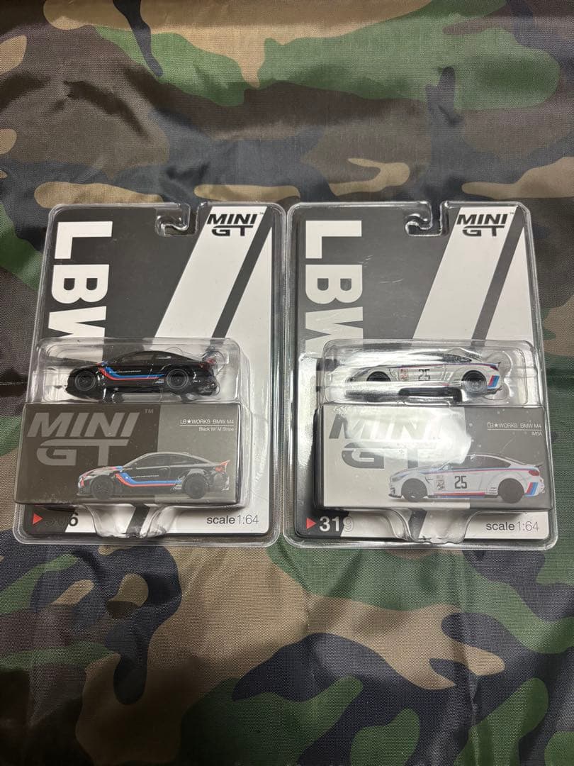 MiNiGT LBWORKS BMW M4 2台セット MINI GT 1:64 LB Work BMW M4 Black with M Stripes Car in box | eBay