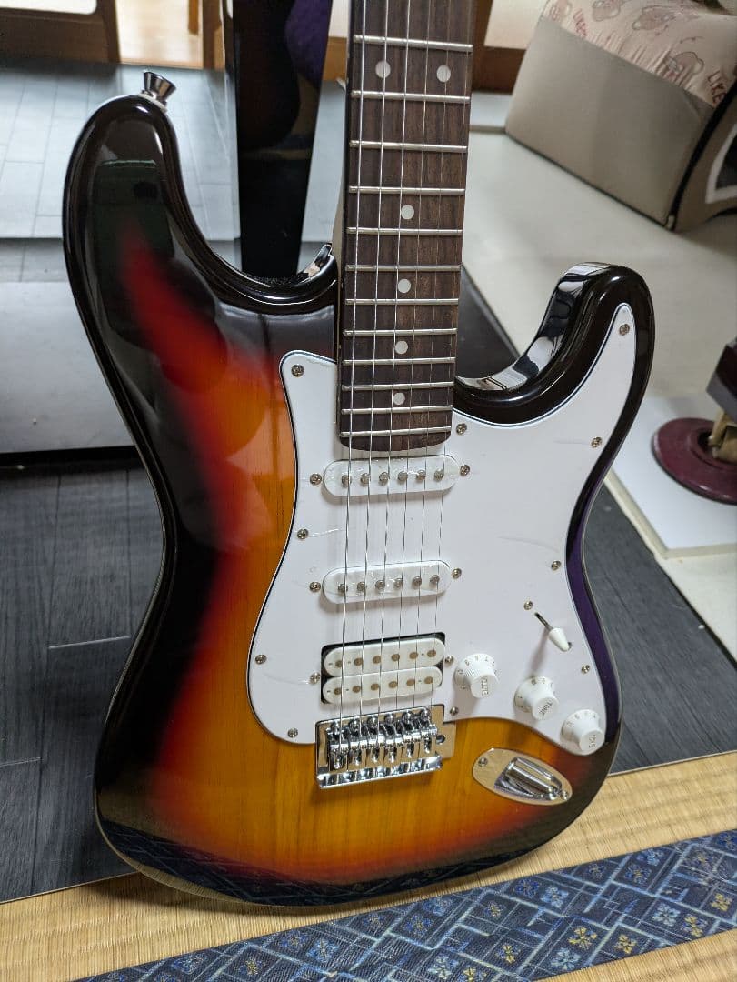 SELVA セルバ　エレキギター　サンバースト　ストラトキャスタータイプ Selva ST Type Electric Guiter SSH エレキギター セルバ -z654