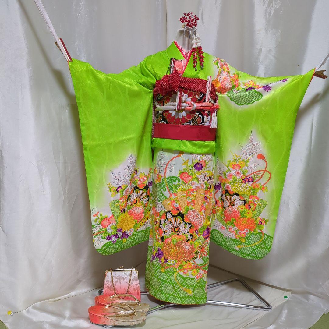 七五三　７歳用 昭和レトロ　鮮やか着物　小物一式付き utatane 着物 七五三7歳用着物はこせこセット ひよこ商店 レトロ古典