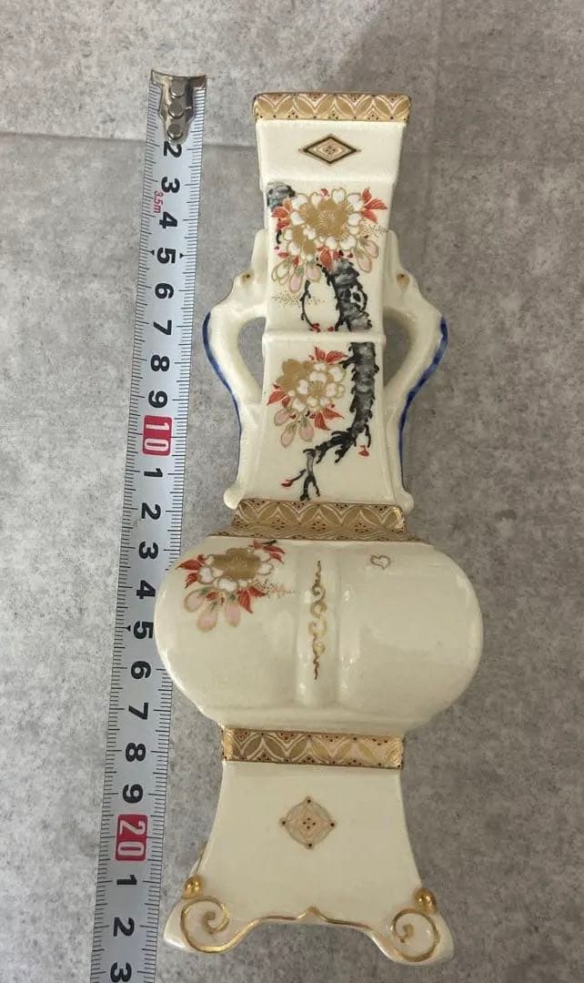 薩摩焼 人間国宝 十五代 沈壽官作 花瓶 桜花図 古美術品 骨董品 - メルカリ