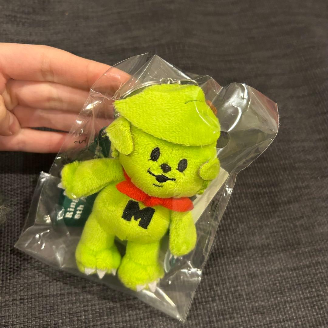MGAキャラクター メメル　キーホルダー Mes. GREEN APPLE メメル ぬいぐるみキーホルダー - メルカリ