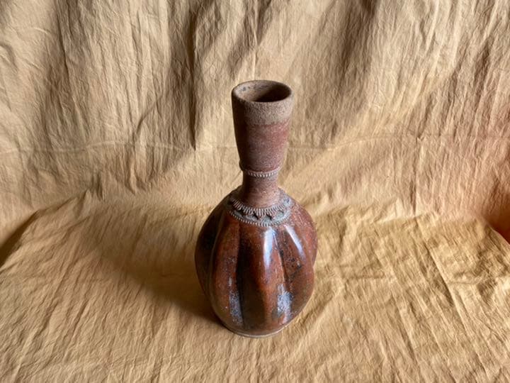 中東　土器 鎌倉–室町時代 グスク式土器 大壺（1185–1573CE） | 入蘆花（ロカニイル）