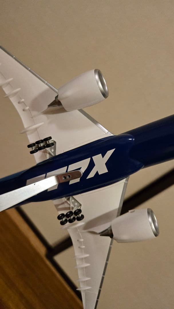 777X 777-9 1/200 ハウスカラー ボーイング公式 模型 - メルカリ