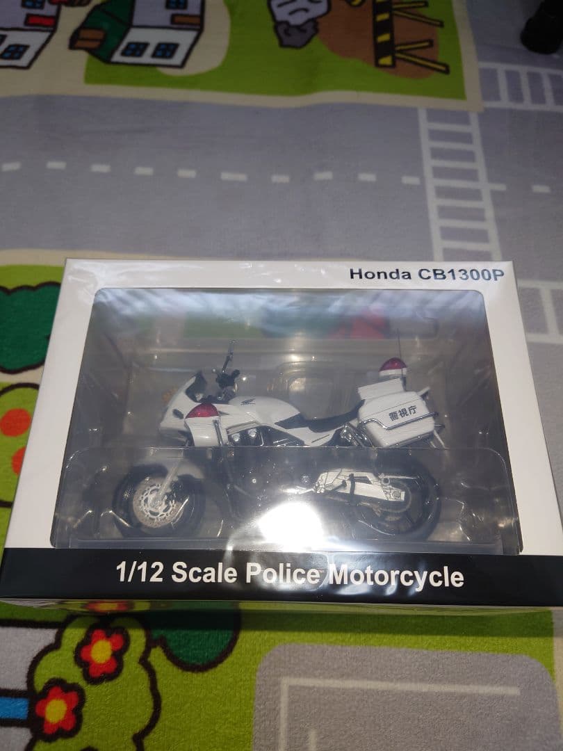 限定3000台 HONDA CB1300P 新型 1/12スケール　警察白バイ 限定】3000台 HONDA CB1300P 白バイ新型 警察グッズ - メルカリ