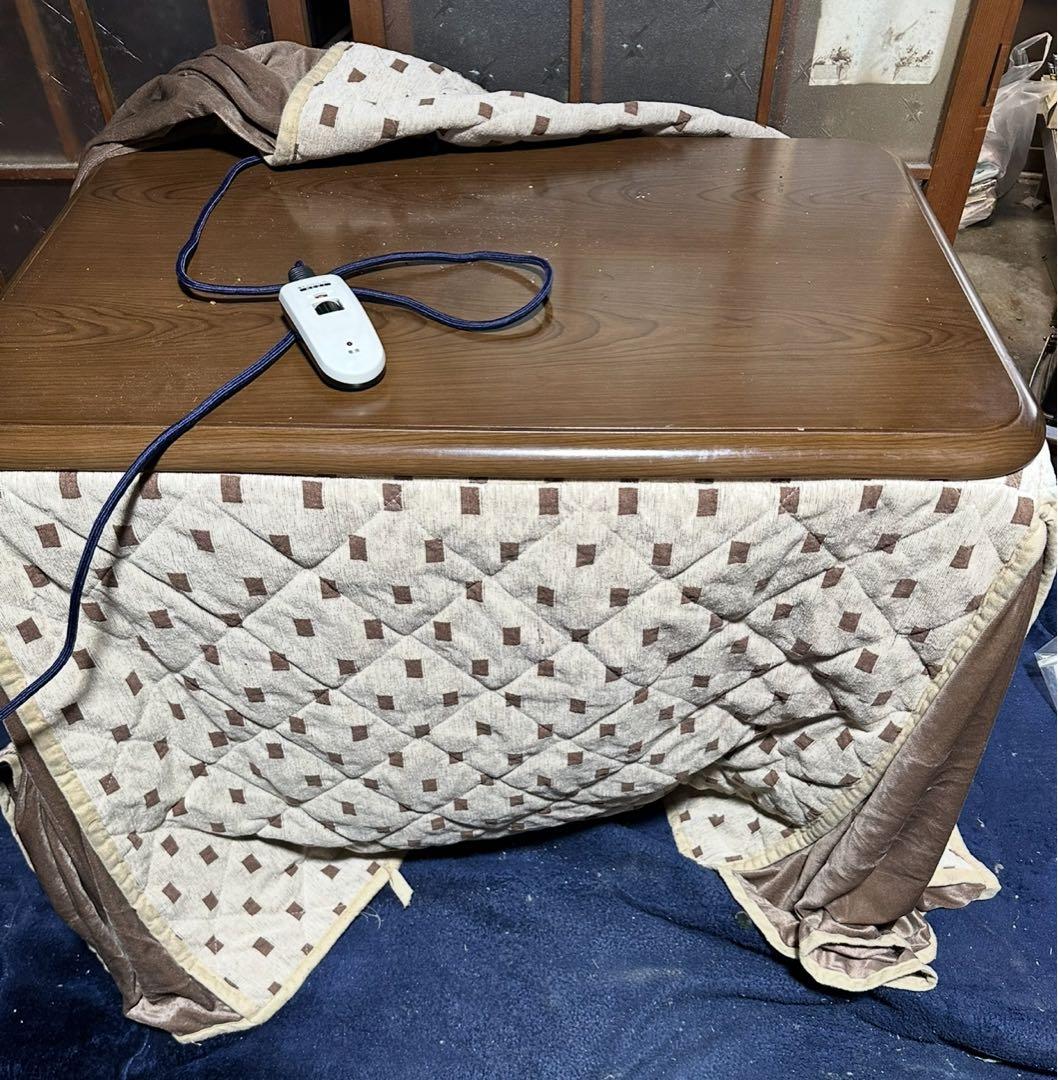 ブラウン木製こたつ 電気式 ハイタイプです。 ヤマソロ ダイニングこたつ おしゃれ テーブル 高脚 継脚 120cm×80cm