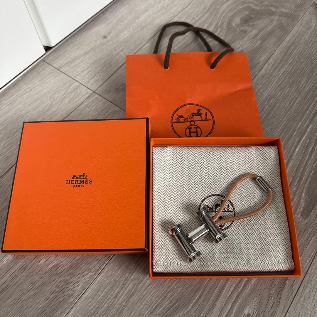【新品未使用】エルメス　キーリング　モビールH 楽天市場】エルメス HERMES キーホルダー モビールH キーリング