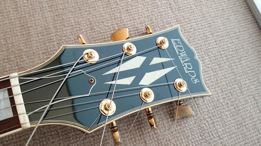おまけHC付 ESP Edwards レスポール・カスタム 横山健仕様 - メルカリ