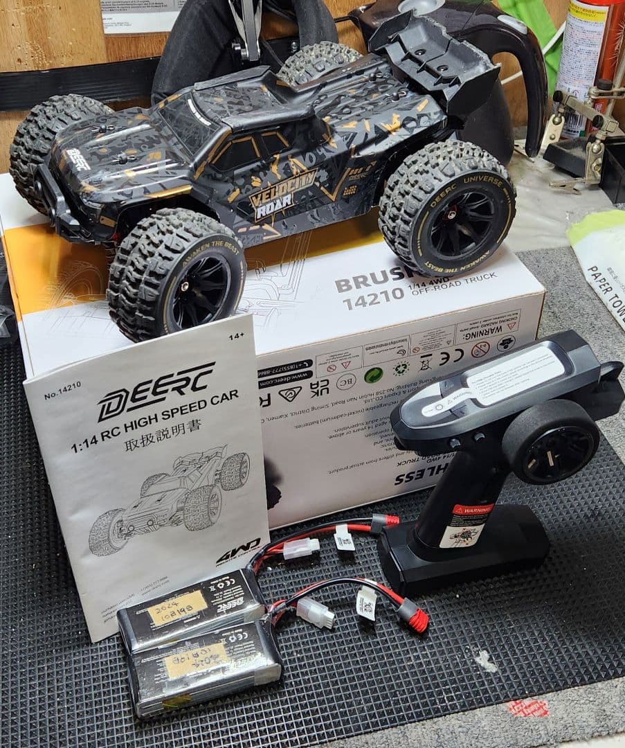 DEERC 14210 1/14 RCカー 76km/h Amazon.co.jp: DEERC 14210 1:14 Extreme Fast RTR ブラシレスRCカー