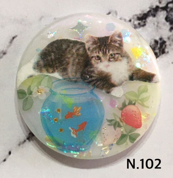 レジンヘアゴム、金魚鉢いちご猫ちゃん・再販不可 レジンヘアゴム♡クリスマスパンダと猫ちゃん・再販不可