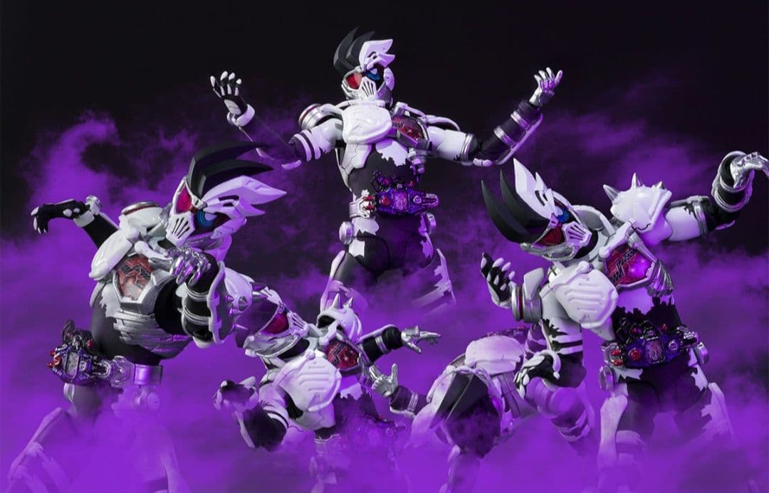 良品 SH フィギュアーツ】希少レア 仮面ライダーゲンム ゾンビゲーマー