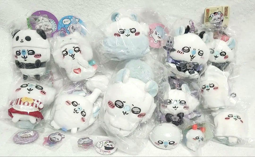 ちいかわ【モモンガ】ぬいぐるみ マスコット缶バッジ他セット Amazon.co.jp: ちいかわ まじかるちいかわ マジカルチャージマスコット