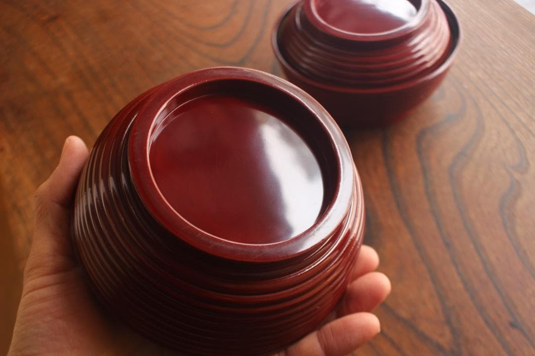 極小保管傷のみ！深みある糸目紅溜塗に極上稲穂福来雀蒔絵の