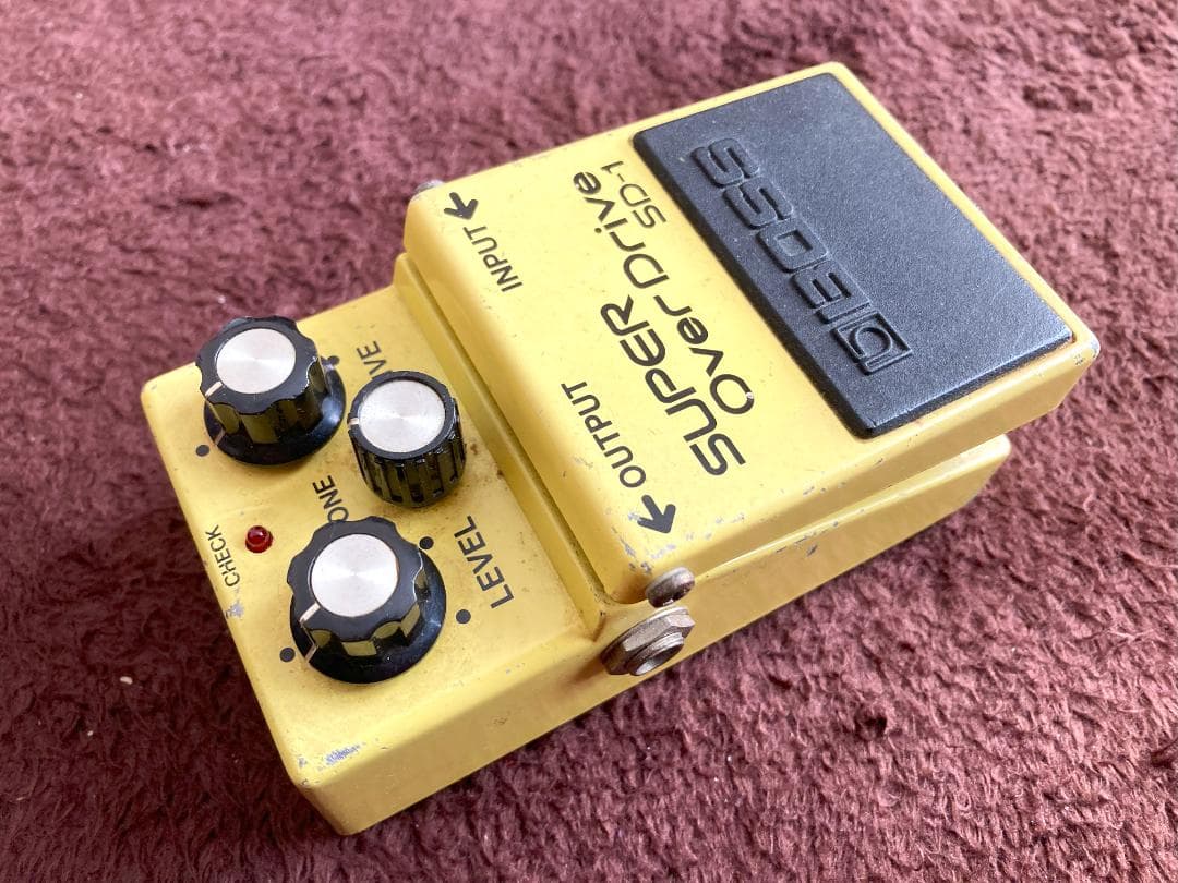 BOSS SD-1 スーパーオーバードライブ 1985年日本製 4558DX BOSS SD-1 ”SuperOverDrive” スーパーオーバードライブ SD1 ボス