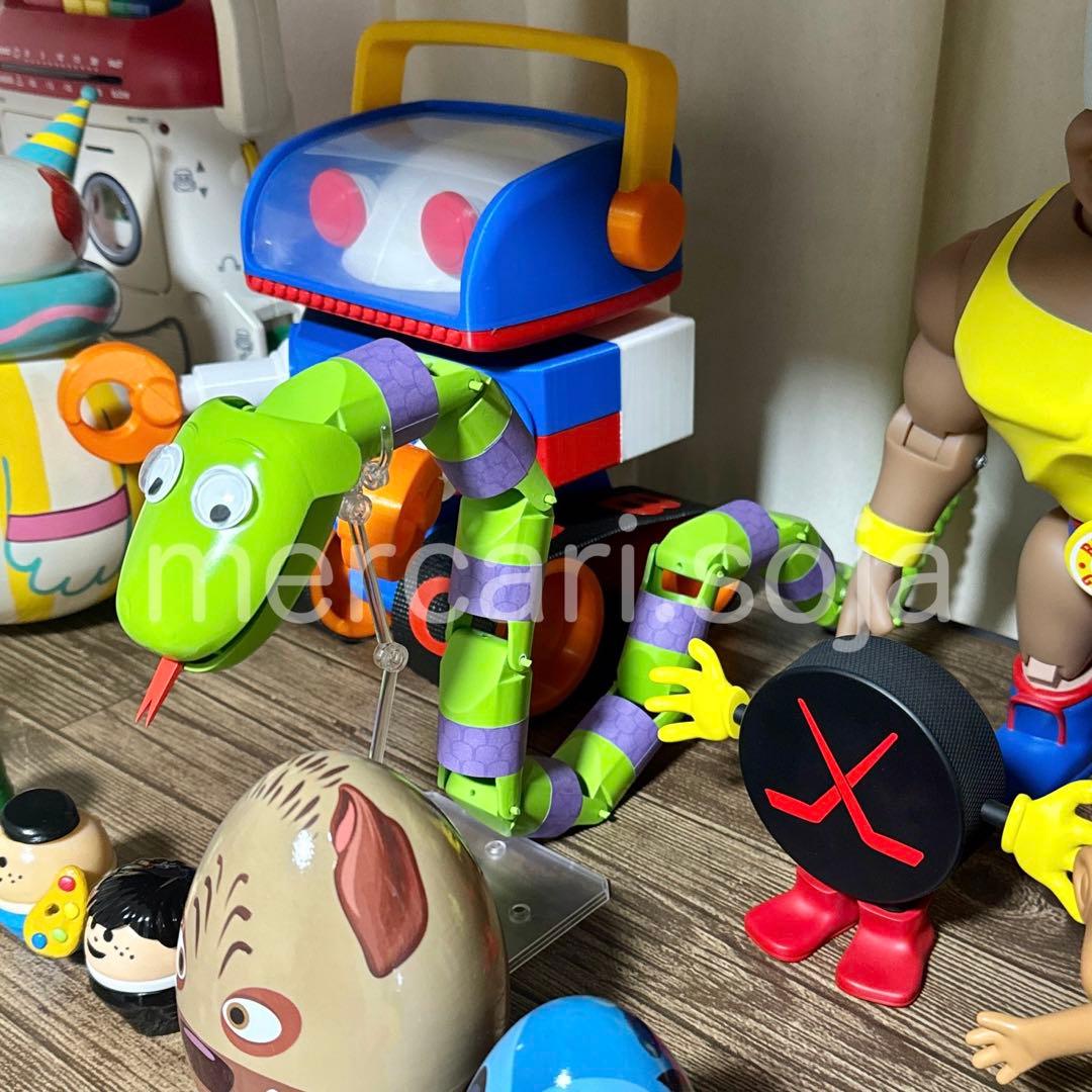 トイストーリー スネーク ヘビ へび フィギュア 等身大 スタンド付き