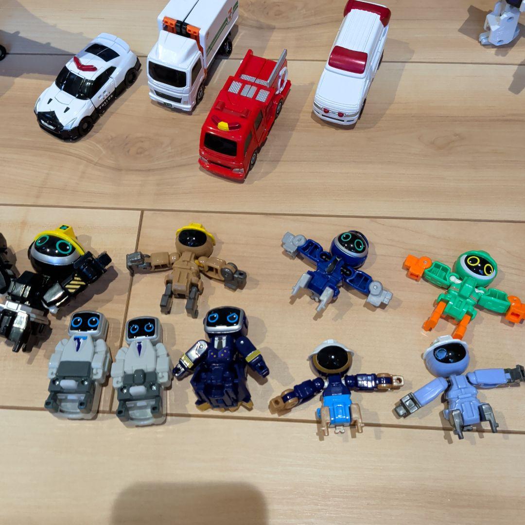 トミカヒーローズ ジョブレイバー 9体 セット 変形ロボット - メルカリ