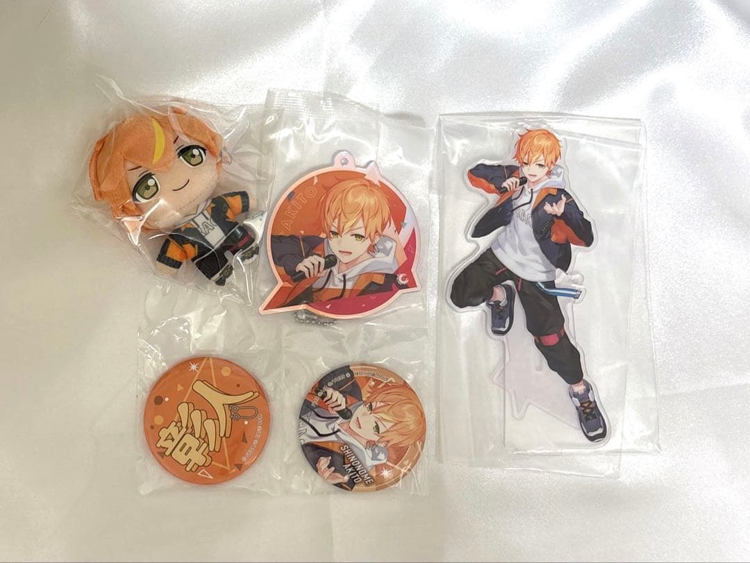 東雲彰人 コンプリート セガラッキーくじ アクスタ 缶バッジ アクキー