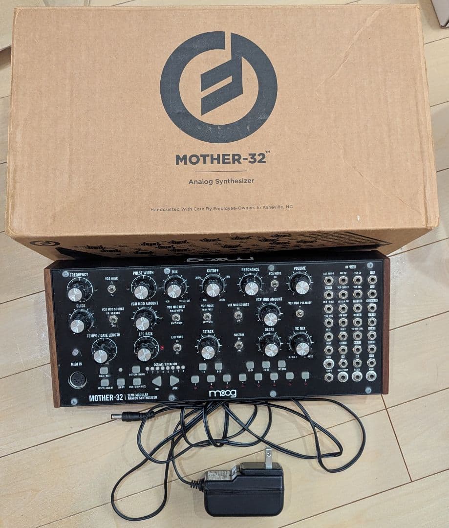 鍵盤楽器 MOOG MOTHER 32 Moog Mother-32 | セミモジュラー・アナログシンセ | Digiland