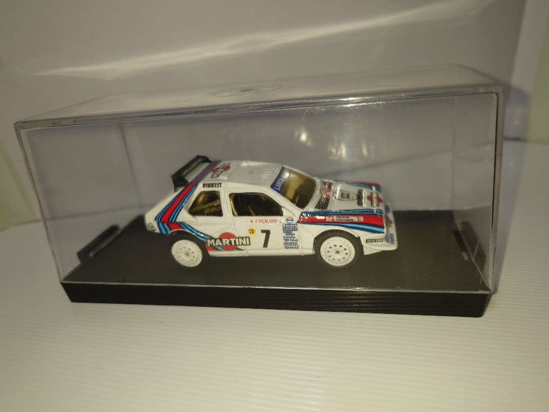 ランチア デルタ S4 1/43 ミニカー - メルカリ