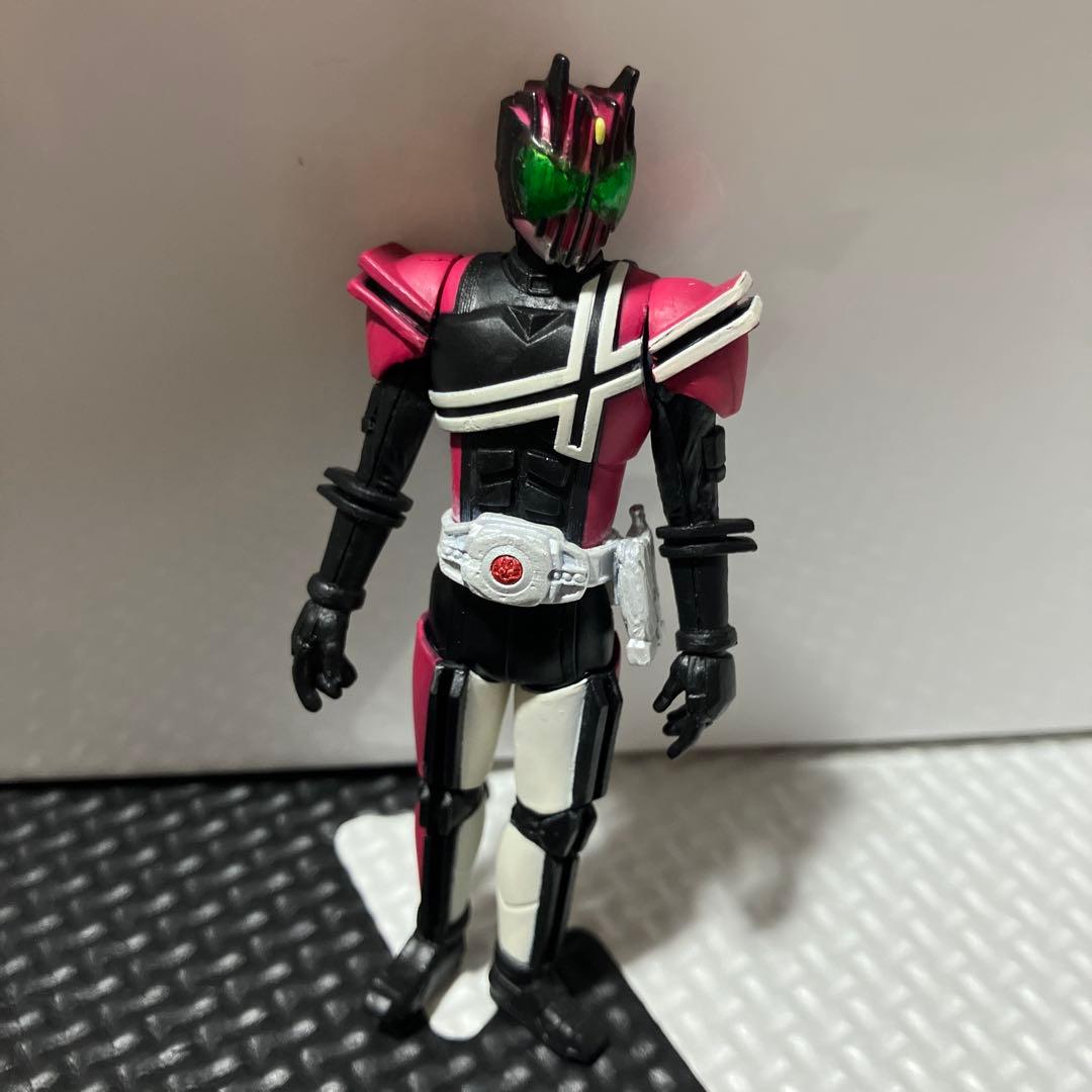 HGシリーズ レジェンドライダー vol.1 仮面ライダーディケイド - メルカリ