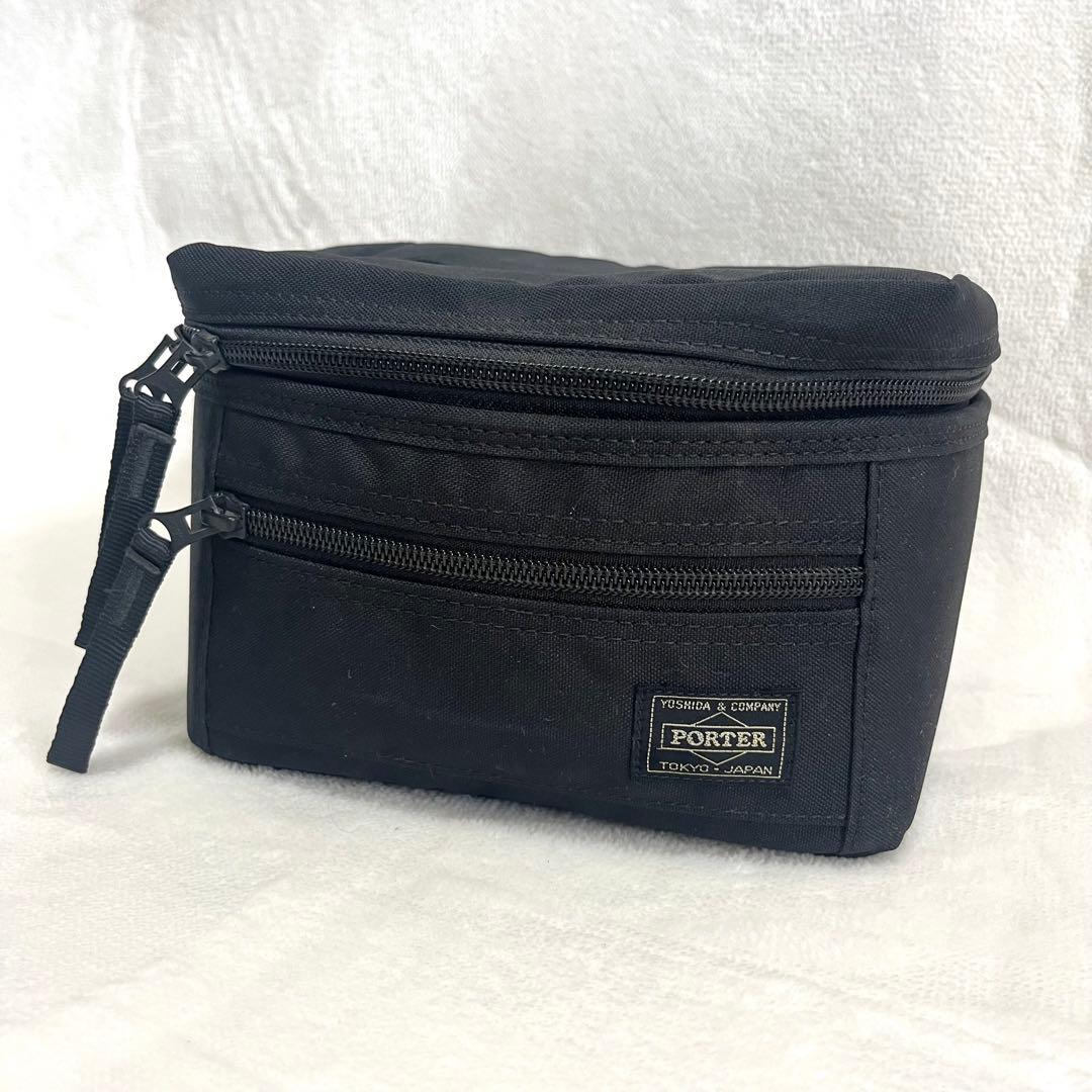 【人気商品】PORTER 吉田カバン カメラバッグ カメラポーチ ポーターの「タンカーカメラバッグ」はデイリーユースにも優れた万能