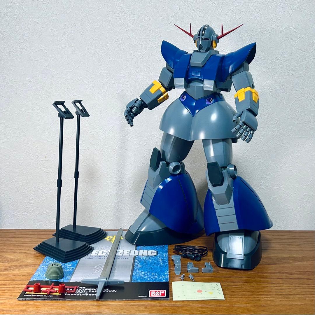 MG 1/100 パーフェクト ジオング MSN-02 バンダイ （ 素組み ） - メルカリ