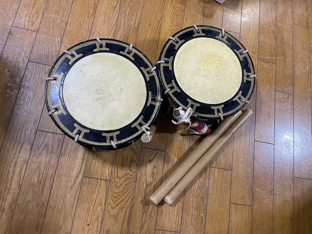 【1セット❗️】エイサー締太鼓 直径30.0cm バチ付き（2個まとめても可） 1セット❗️】エイサー締太鼓 直径30.0cm バチ付き（2個まとめても可