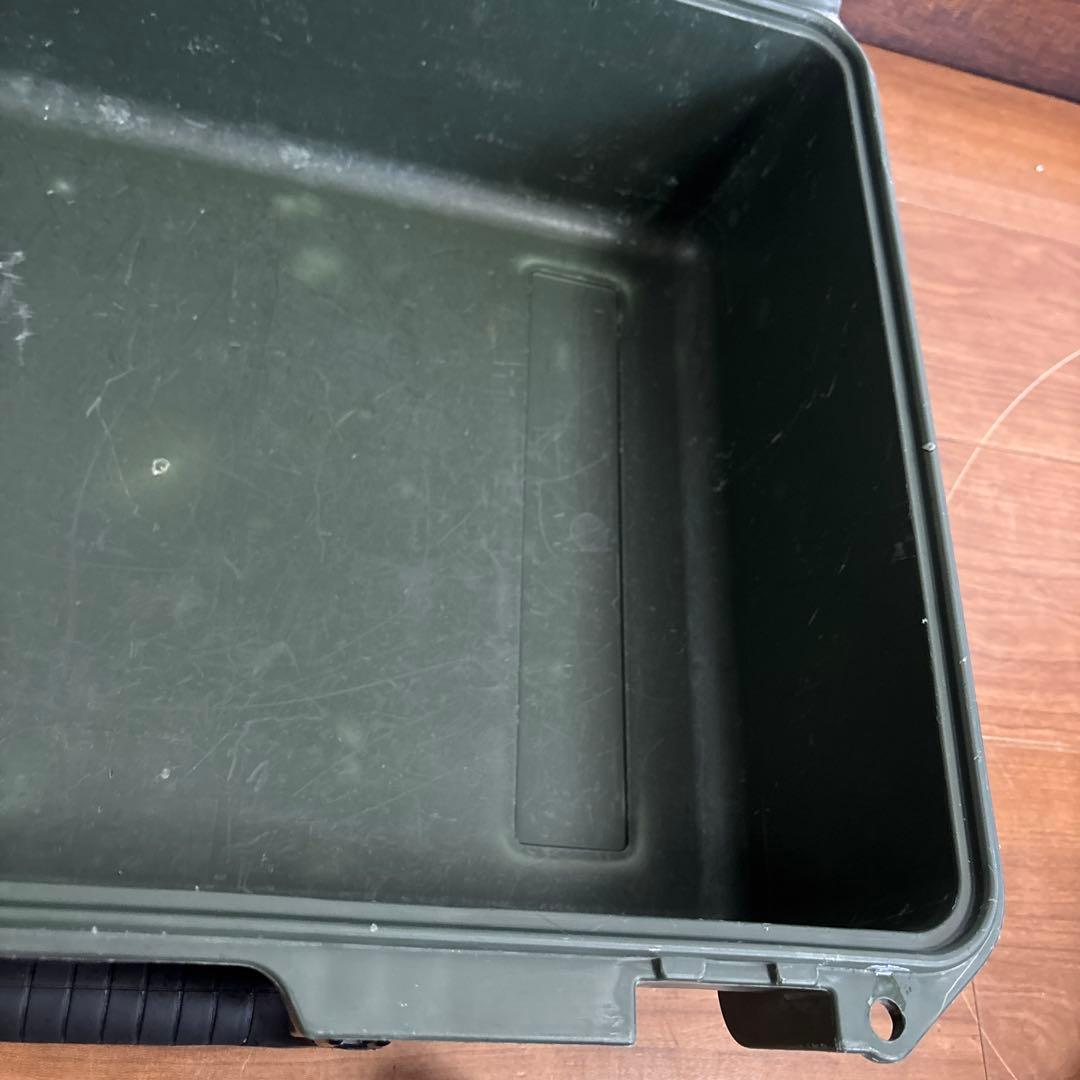 米軍放出品 HARDIGG STORM CASE IM2400 ODグリーン ②