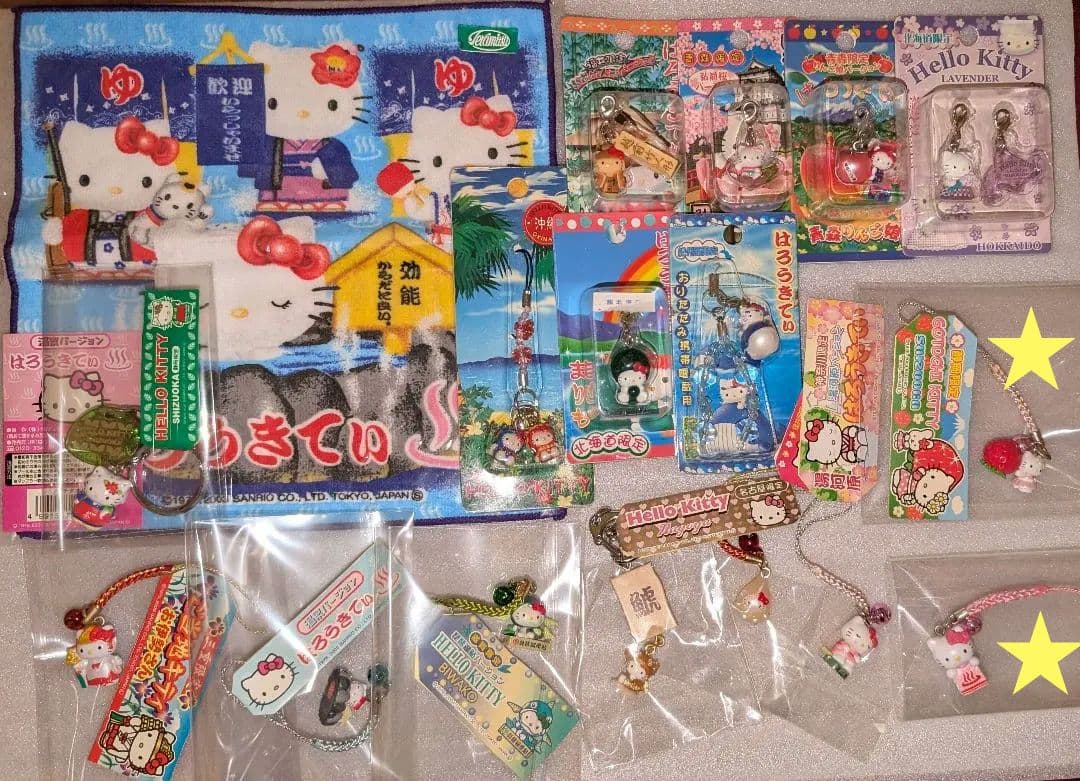 ハローキティ　ご当地　ストラップ　チャーム　ハンカチ　他　まとめ売り キティちゃんご当地ハンカチ 30枚｜Yahoo!フリマ（旧PayPayフリマ）