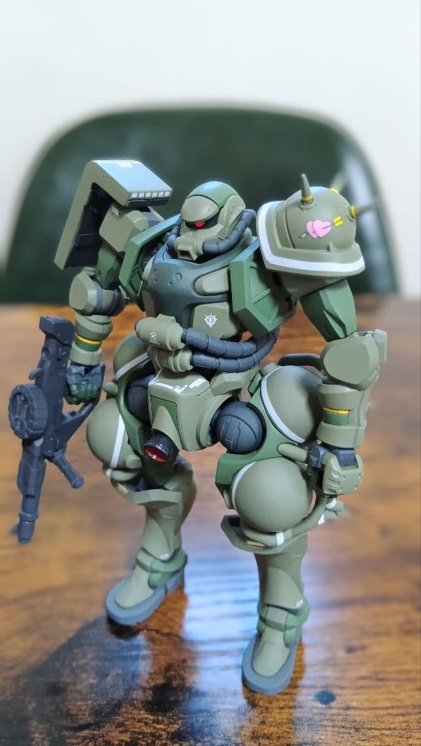ガンプラ ジークアクス hg 軍警ザク 塗装済み完成品 デミトリー専用