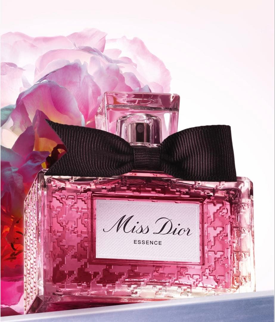 【新品未使用品】DIOR ミス ディオール エッセンス(パルファン)35ml 自由をつかむ、香りのマニフェスト、ミス ディオール エッセンス誕生