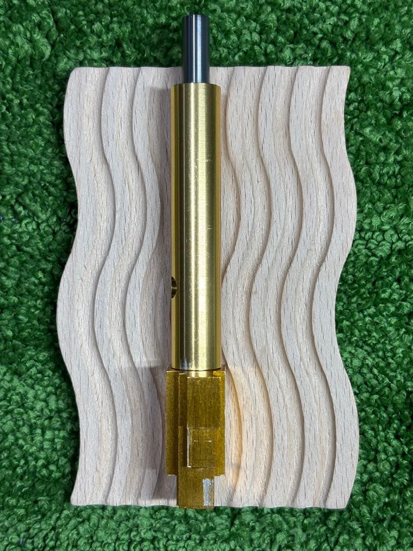 廃盤品 フリーダムアート 東京マルイGlock17/22用アキュコンプA - メルカリ