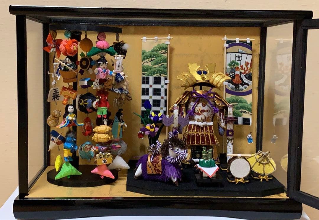 【新品】 ハンドメイド ミニ 五月人形 飾り 楽天市場】五月人形 染絵出世兜飾り 漆黒 薬師窯 コンパクト ミニ 兜