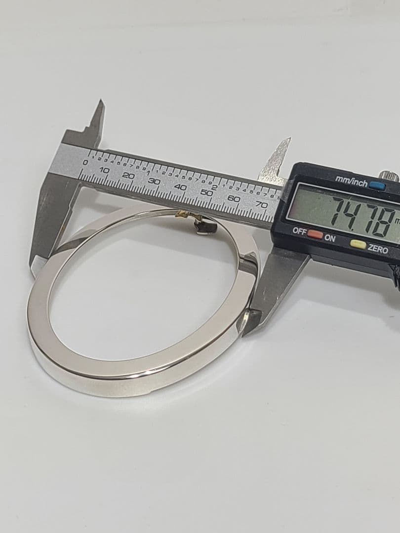 ティファニー フォトスタンド オーバル リボン 925