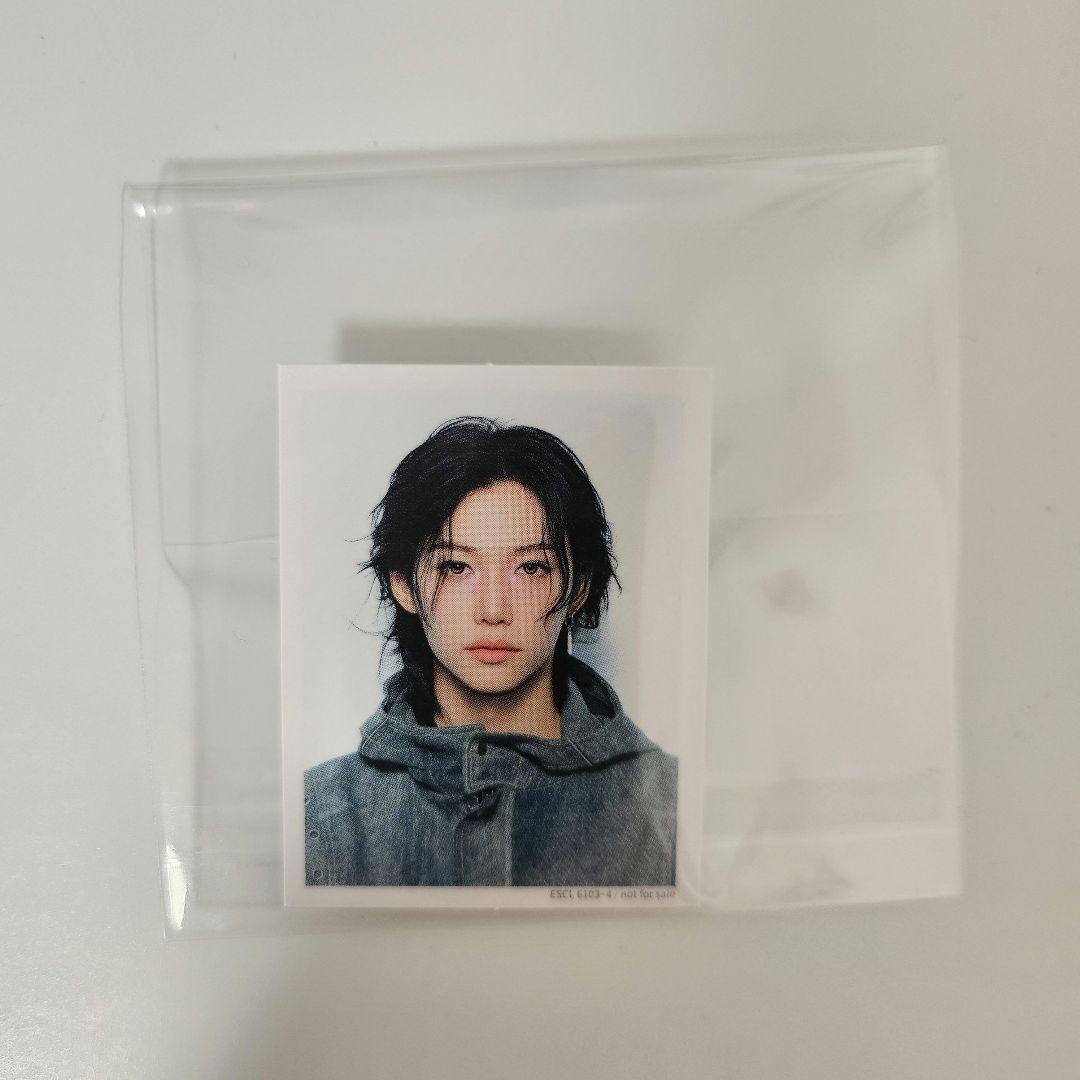 Straykids hollow フィリックス 証明写真 | Shop at Mercari from