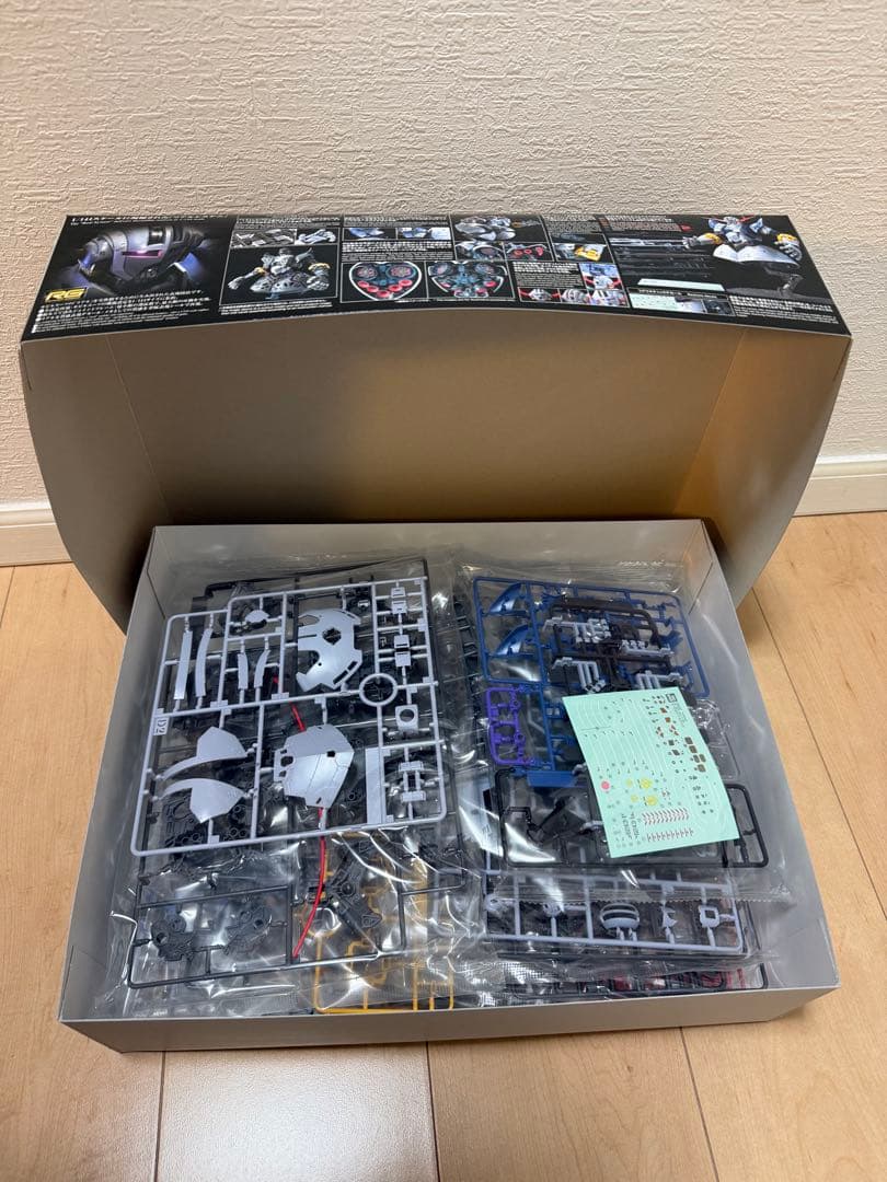 特限〜P還元中 V2アサルトバスター&ジオングセット - メルカリ
