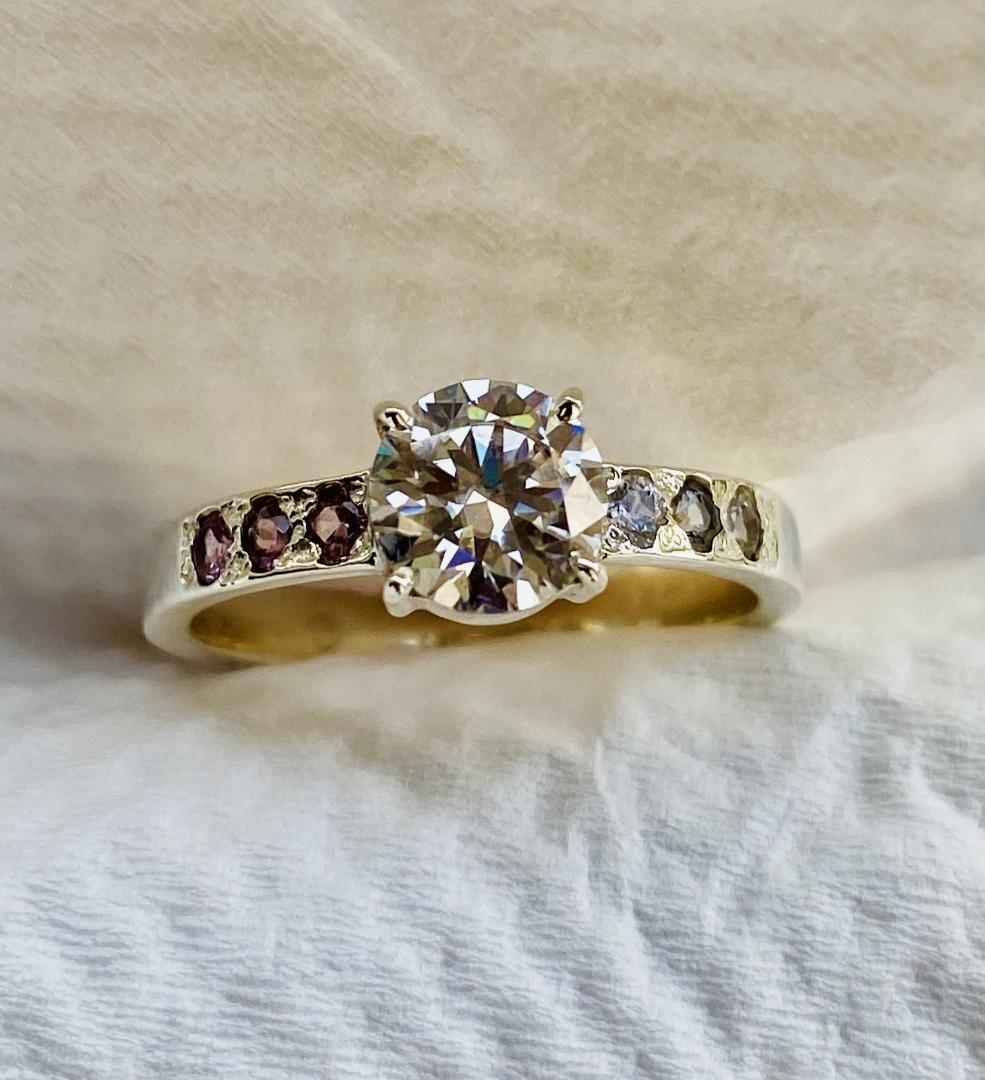 リング -モアサナイト シルバー 0.96カラットMoissanite Ring