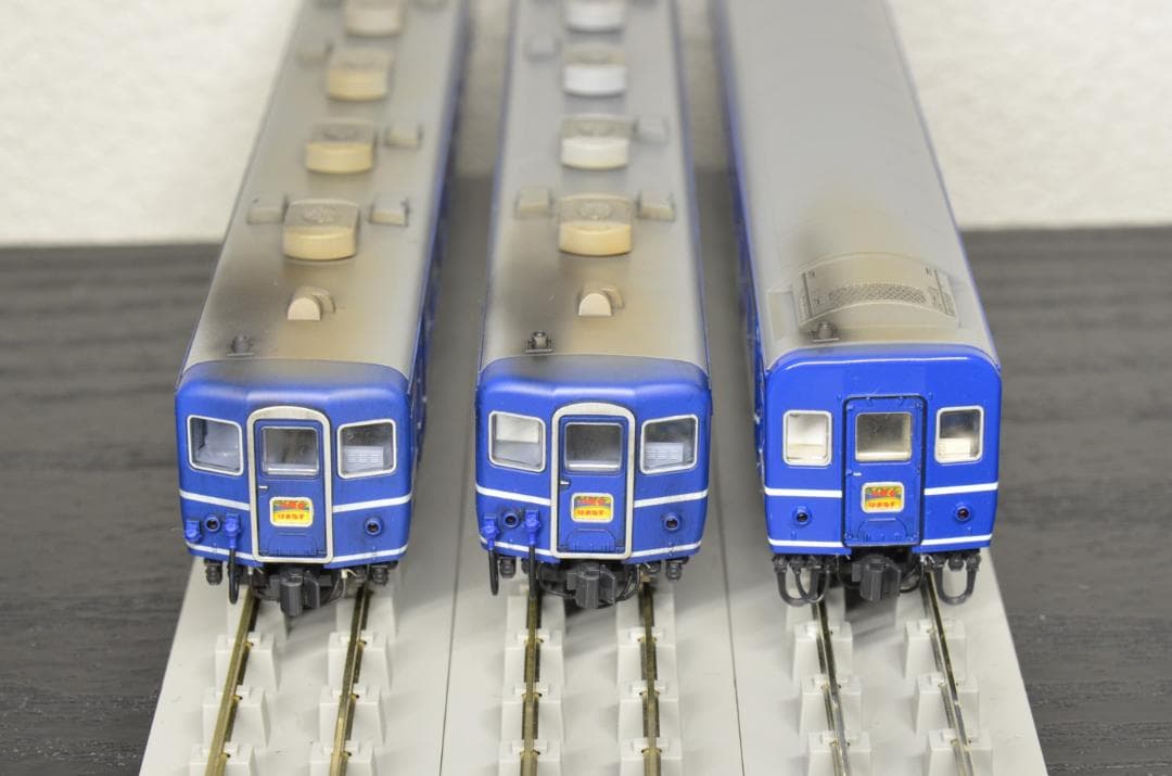 精密加工品】KATO 寝台急行はまなす 給電エンジン代替車付き 14両