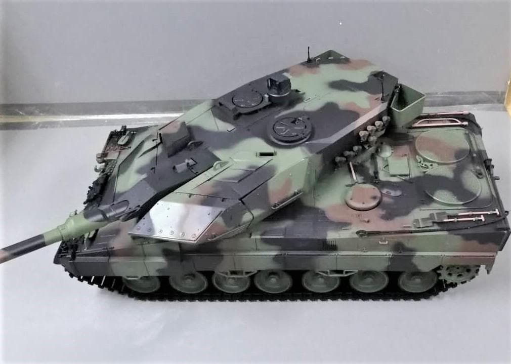訳あり1/16戦車ラジ今　ドイツレオパルド　ヘンロン基板7.0 Amazon.co.jp: 若干訳あり 1 16戦車ラジコン ドイツレオパルド
