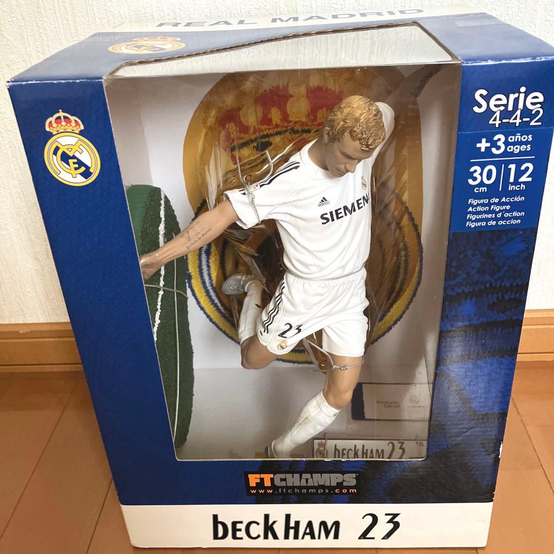 FT CHAMPS デビッド・ベッカム フィギュア 30cm Amazon | FT Champs - Real Madrid: 12 Inch Deluxe Figure ベッカム