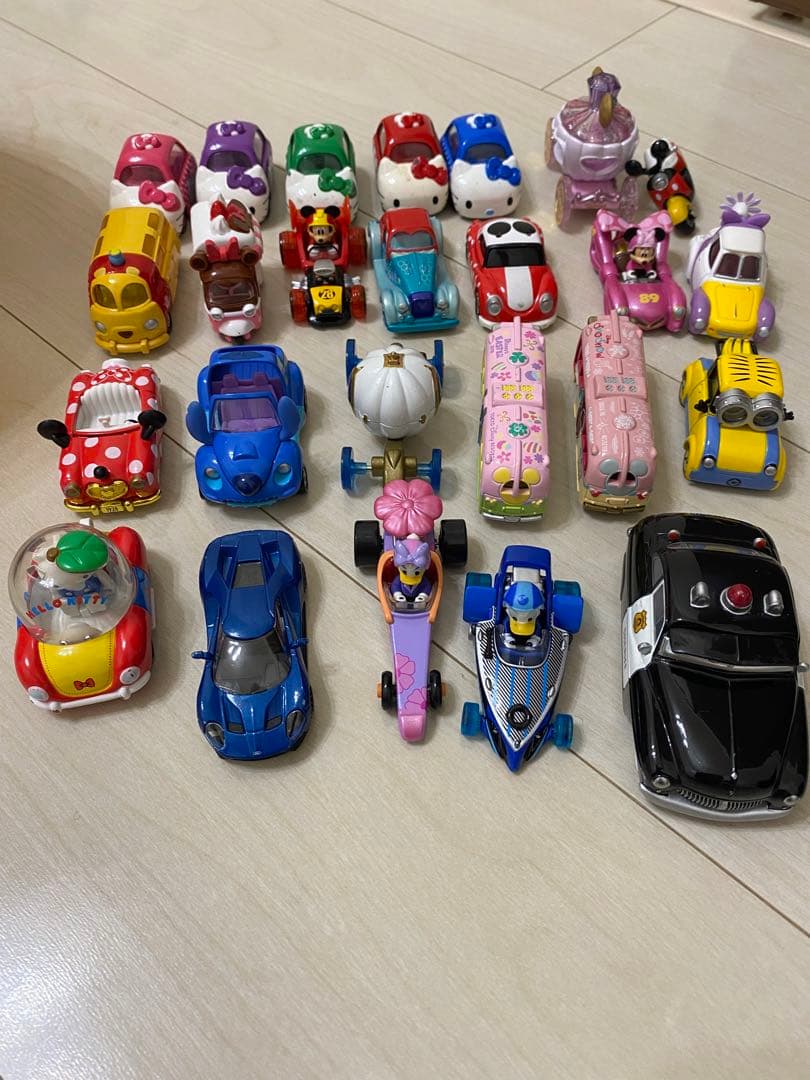 トミカ ディズニー パノラマケース ディズニーリゾート トミカ収納