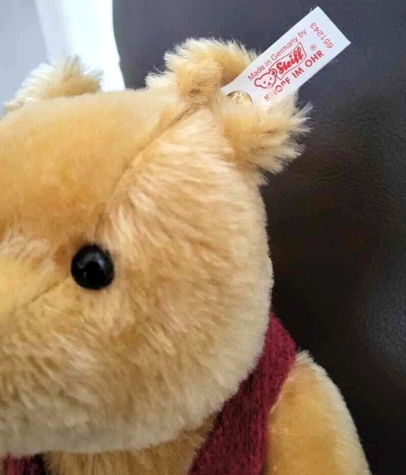 希少・美品！限定ピンバッジ付 シュタイフ プーさん 1994 ディズニー