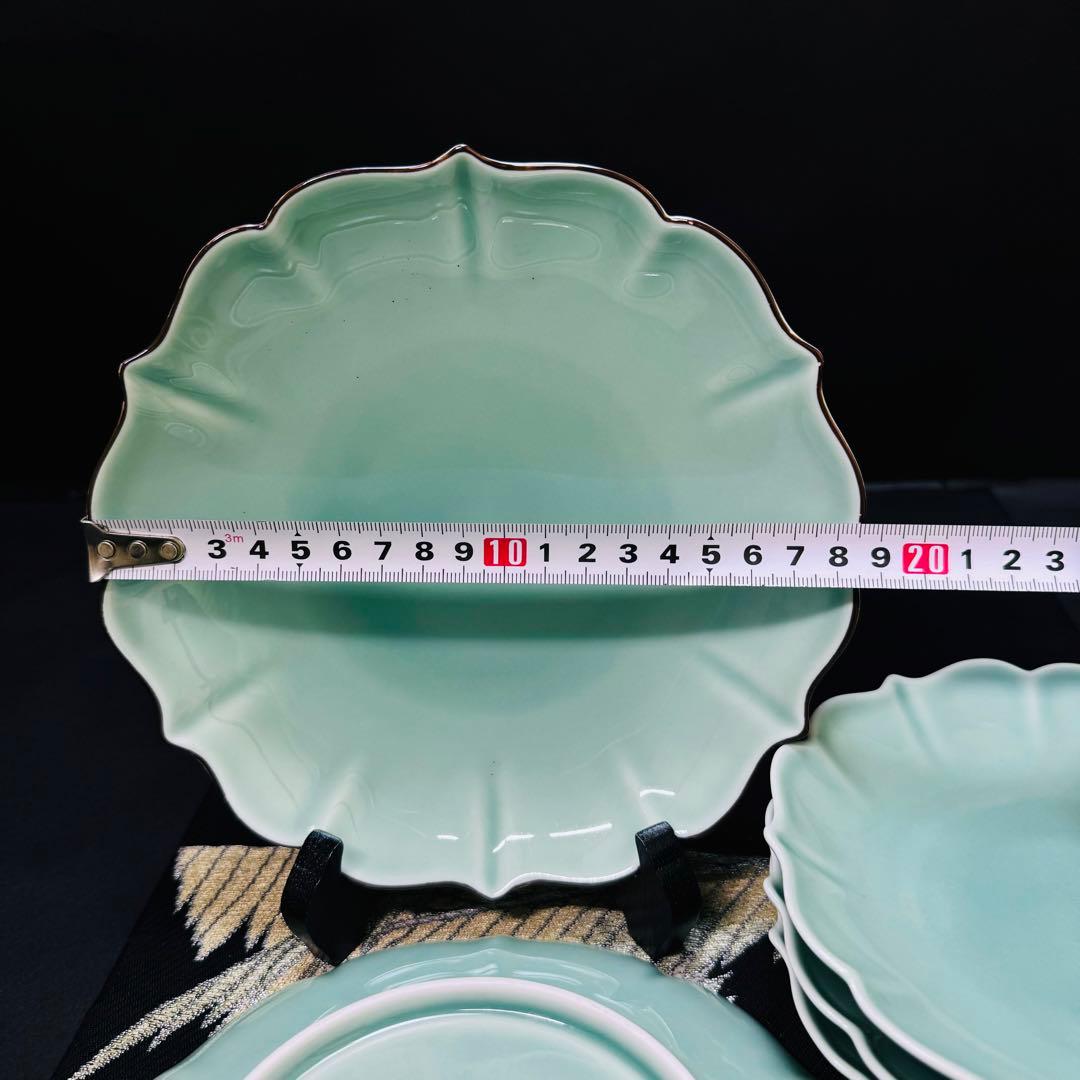 専用出品 深川製磁 百年庵 笹青磁 菊中割 中皿2点 - メルカリ
