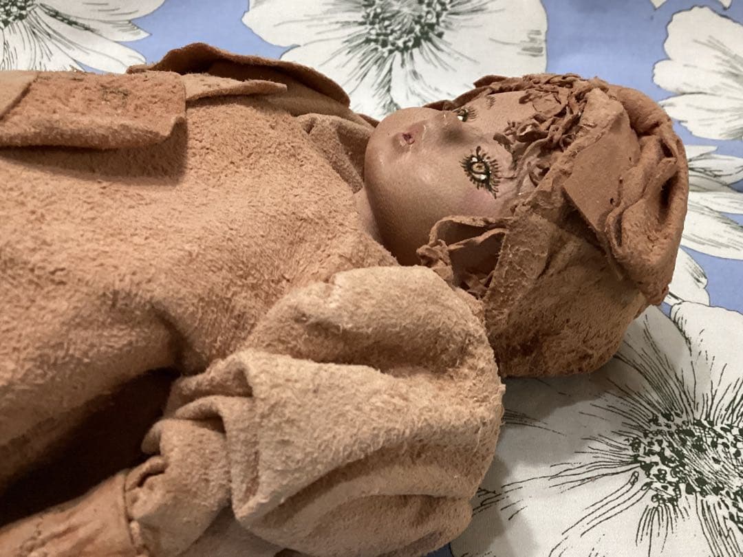 創作人形作家山下昌子 MAKODOLL 未使用 羊革花の装飾 アートドール箱付