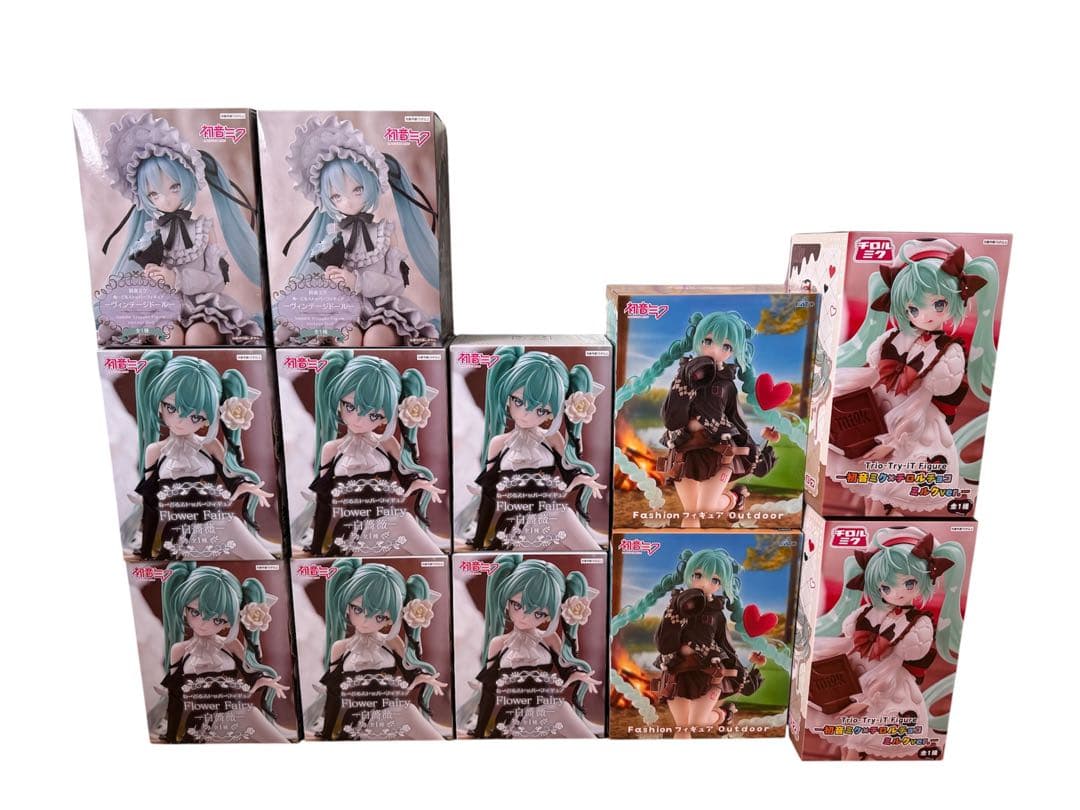 初音ミク フィギュア ヴィンテージドール 白薔薇 fashion チロルチョコ 初音ミク×チロルチョコ』コラボフィギュアが登場！白＆ブラウンの