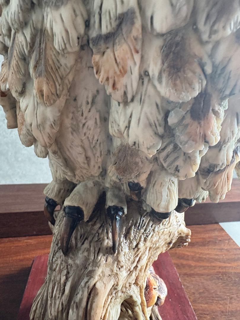 ワシミミズク 大きな置物 高さ57cm、18.8.kg フクロウ科 アンティーク