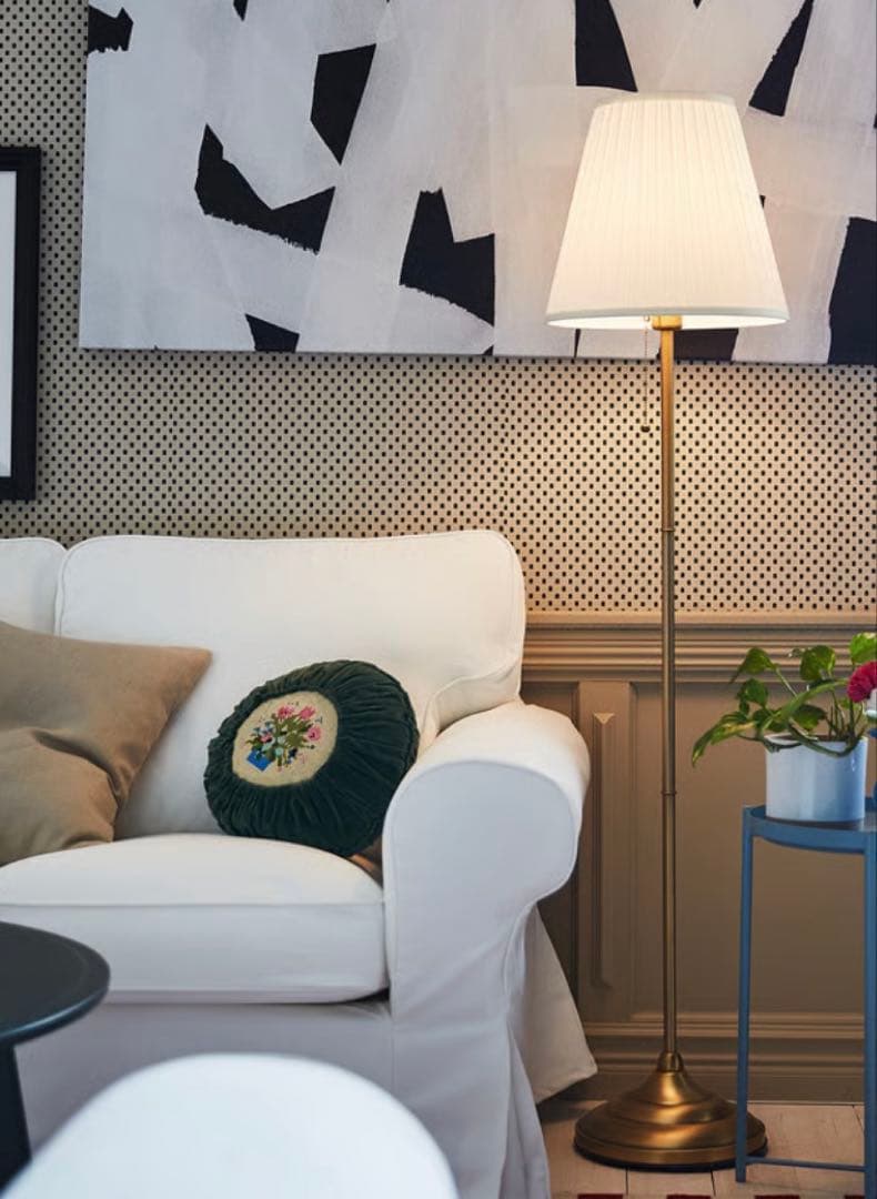 IKEA♡ÅRSTID オースティード♡フロアランプ 真ちゅう/ホワイト