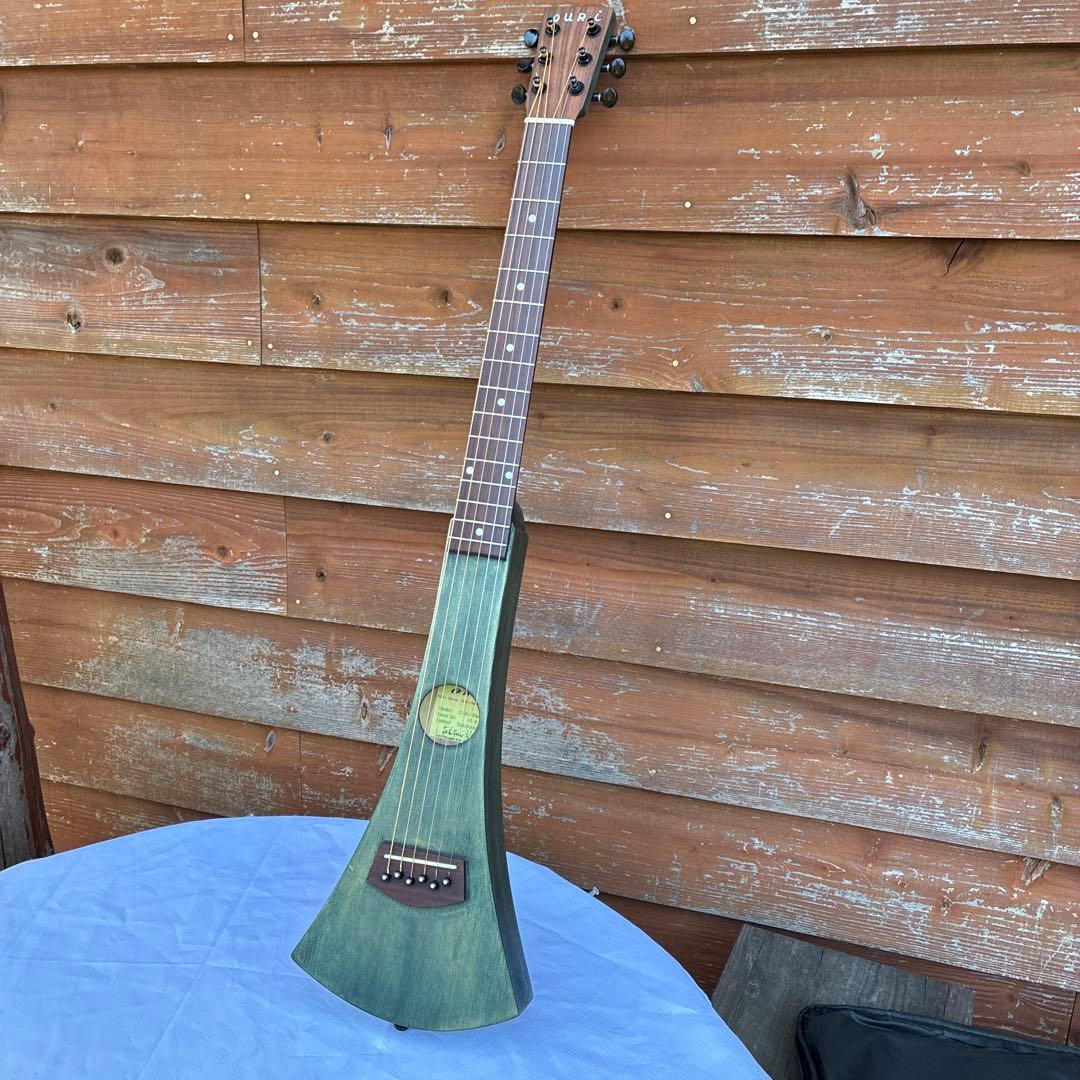 藍染トラベルギター Lap Axe - Freebird Pelham Blue Gold Ebony – LEP INTERNATIONAL