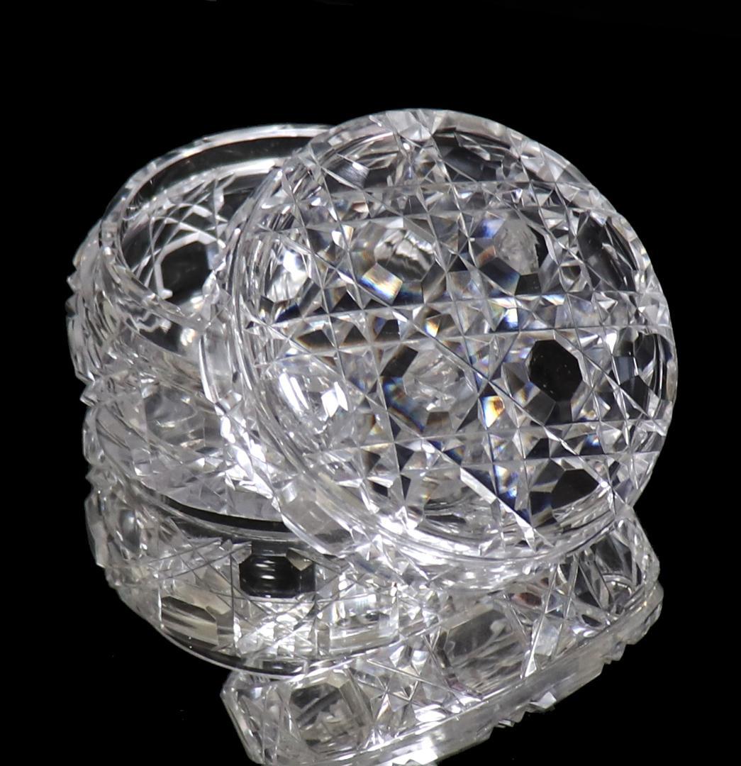 オールド・バカラ 珍品 丸型切子蓋物 ディアマン・ピエーリー ボンボニエール オールド・バカラ 珍品 丸型切子蓋物 ディアマン・ピエーリー ボンボ